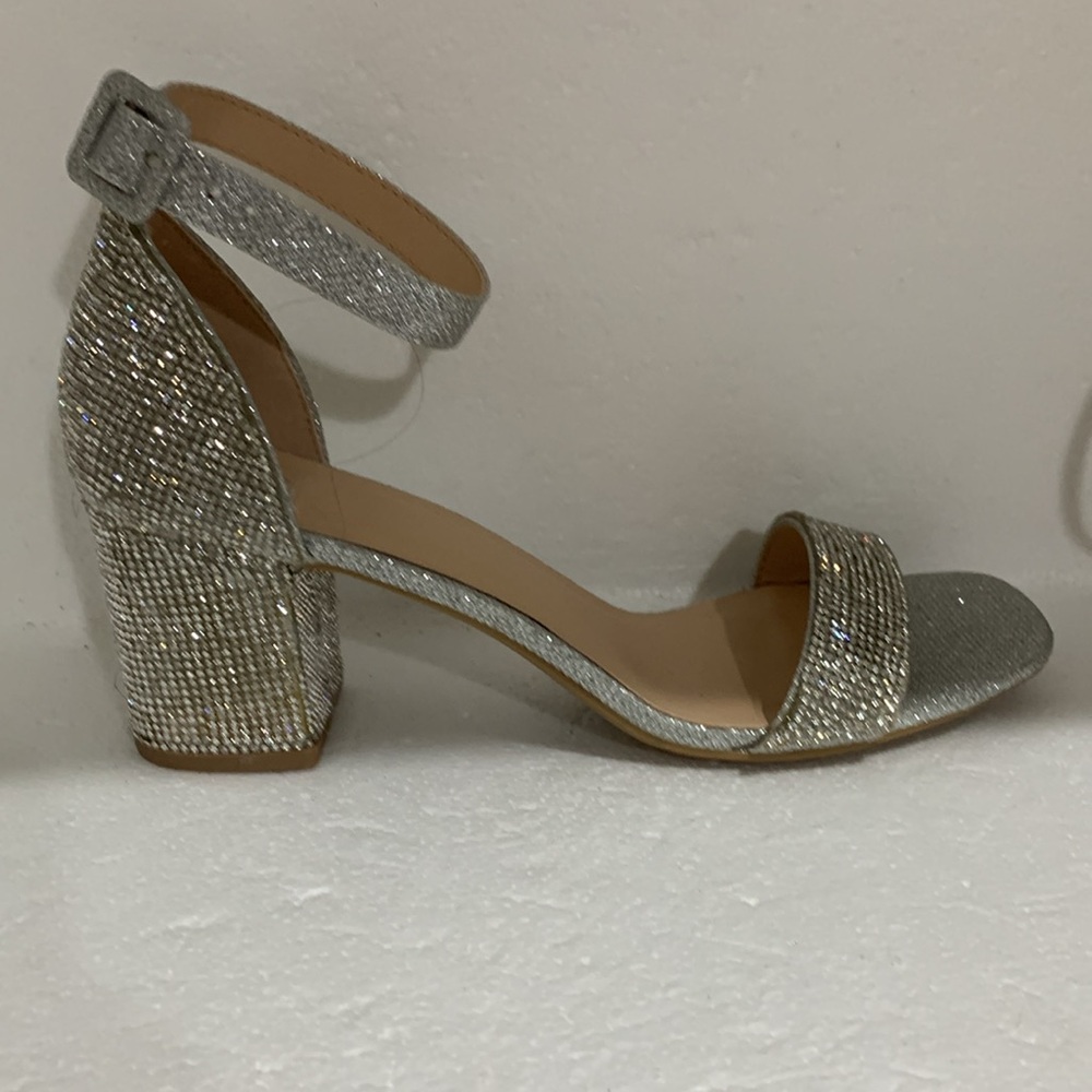 Silver sparkle shoes - Picture 4 of 12